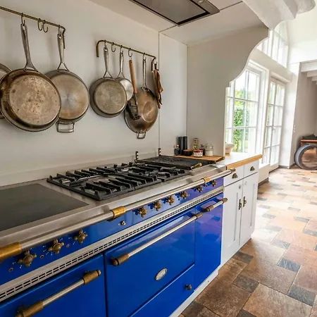 Historic Thatched House At Sparow Дом отдыха Nossentiner Huette